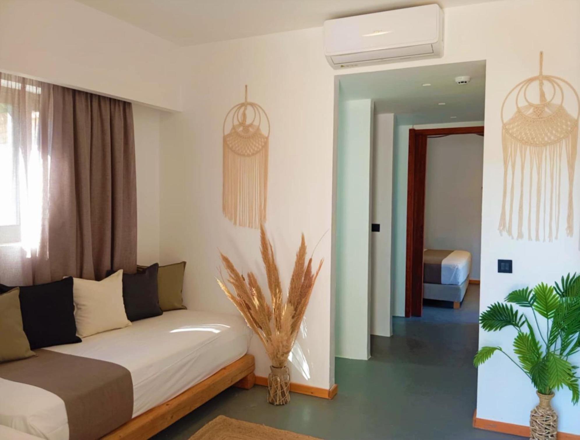 Helios Beach Hotel & Bungalows Lakki  Esterno foto