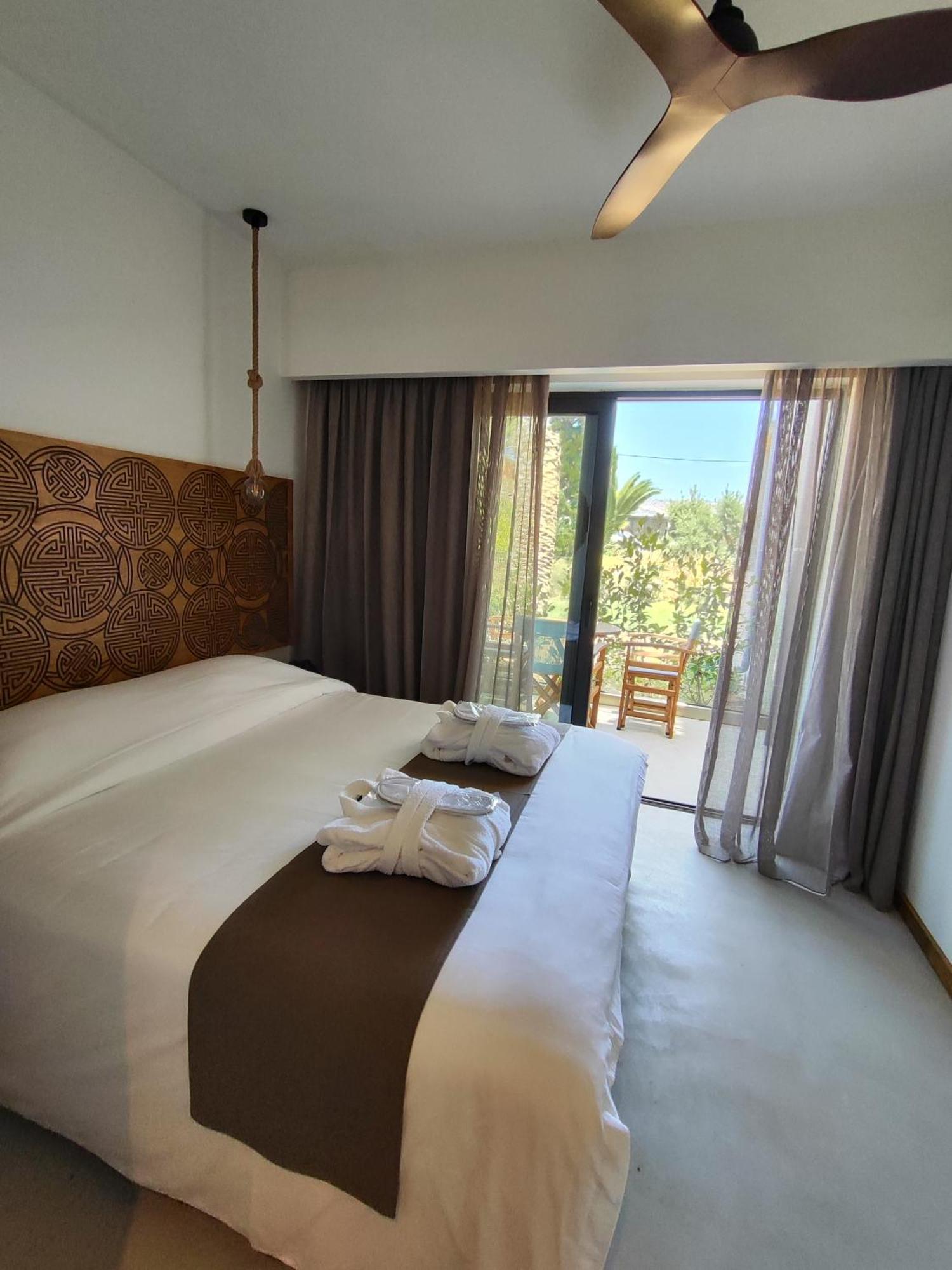 Helios Beach Hotel & Bungalows Lakki  Esterno foto